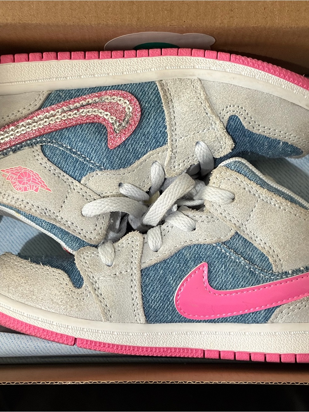 Jordan 1 Mid SE TD Toddler Girls Pink Denim Glitter size 9c